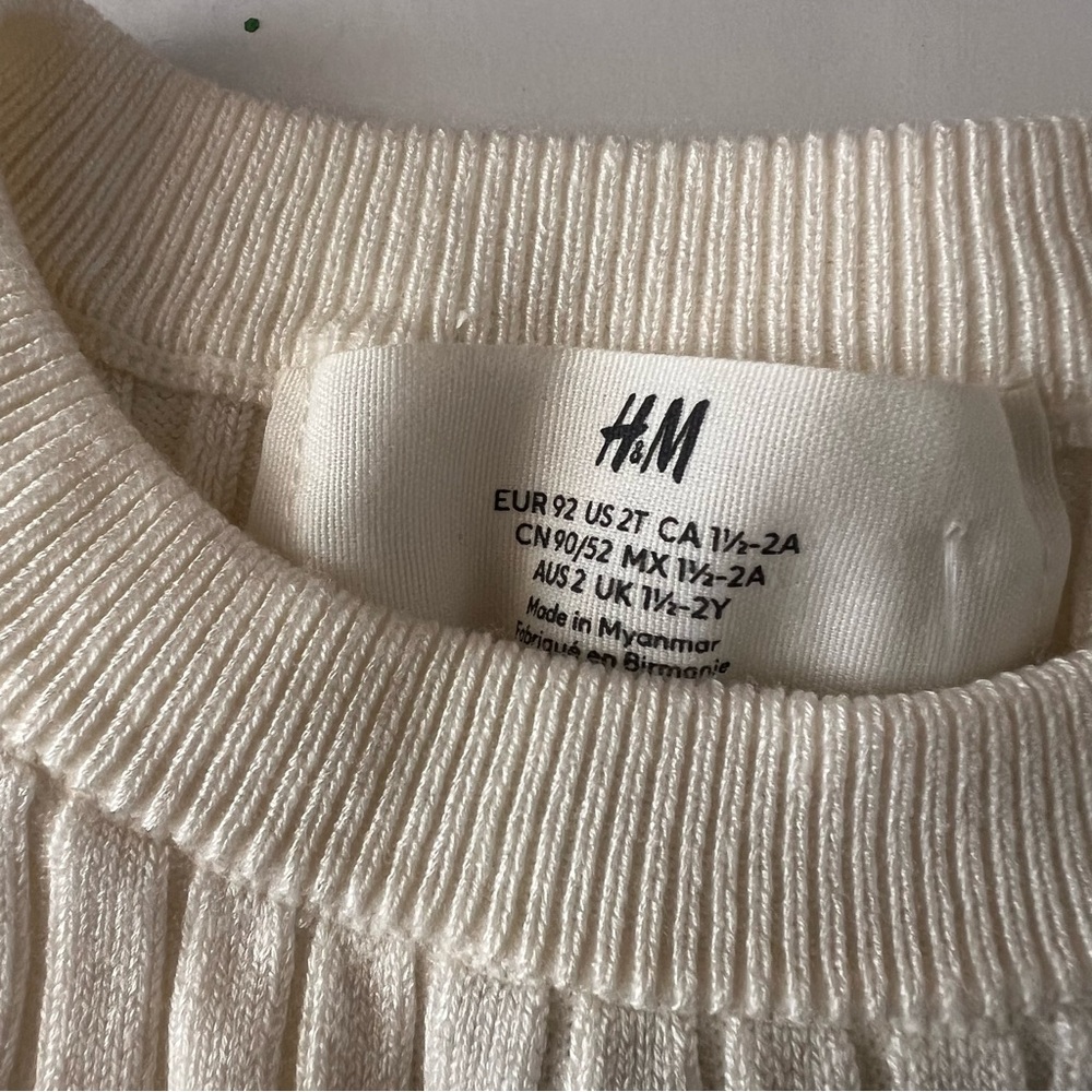 NEW H&M Ribbed Sweater - Picture 4 of 8
